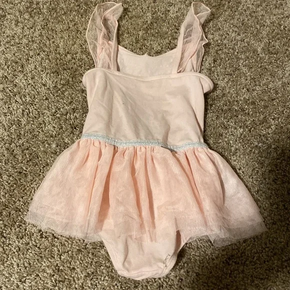 Dance bundle with skirted leotards and tights - Picture 8 of 14